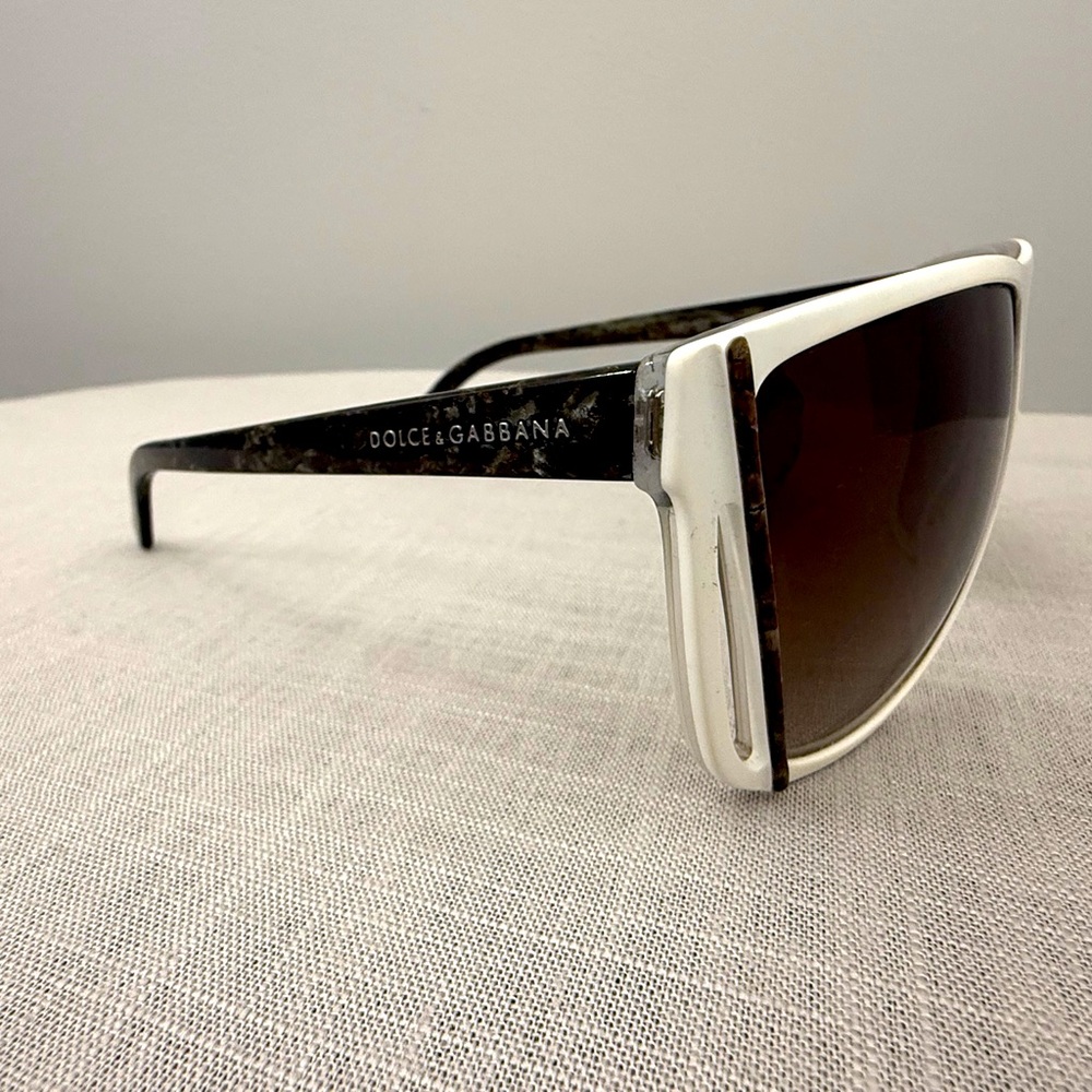 Dolce & Gabbana Ultra Limited Sunglasses – Exclusive Luxury, Bold Elegance
